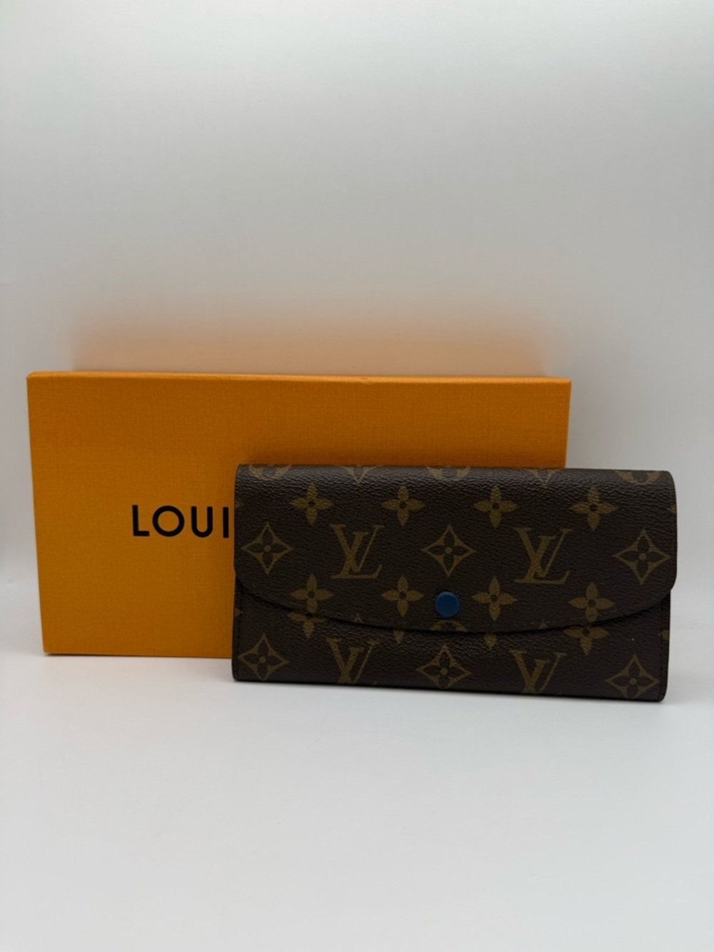 Louis Vuitton Monogram Emilie Wallet with Box